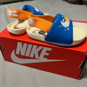 Kids NWB Nike “Sunray Protect 2” Sandals - size 4 children